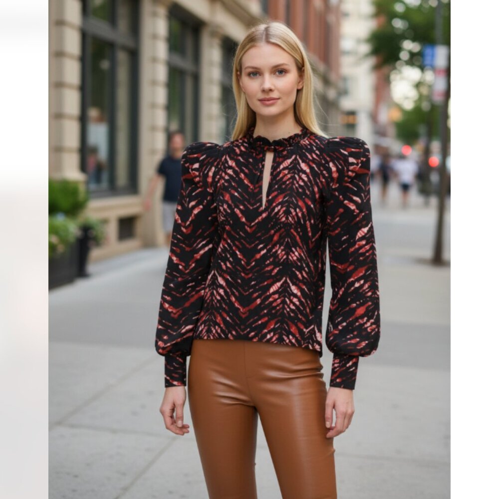 NWT WALTER BAKER Paulette Top, Woodstock Medium